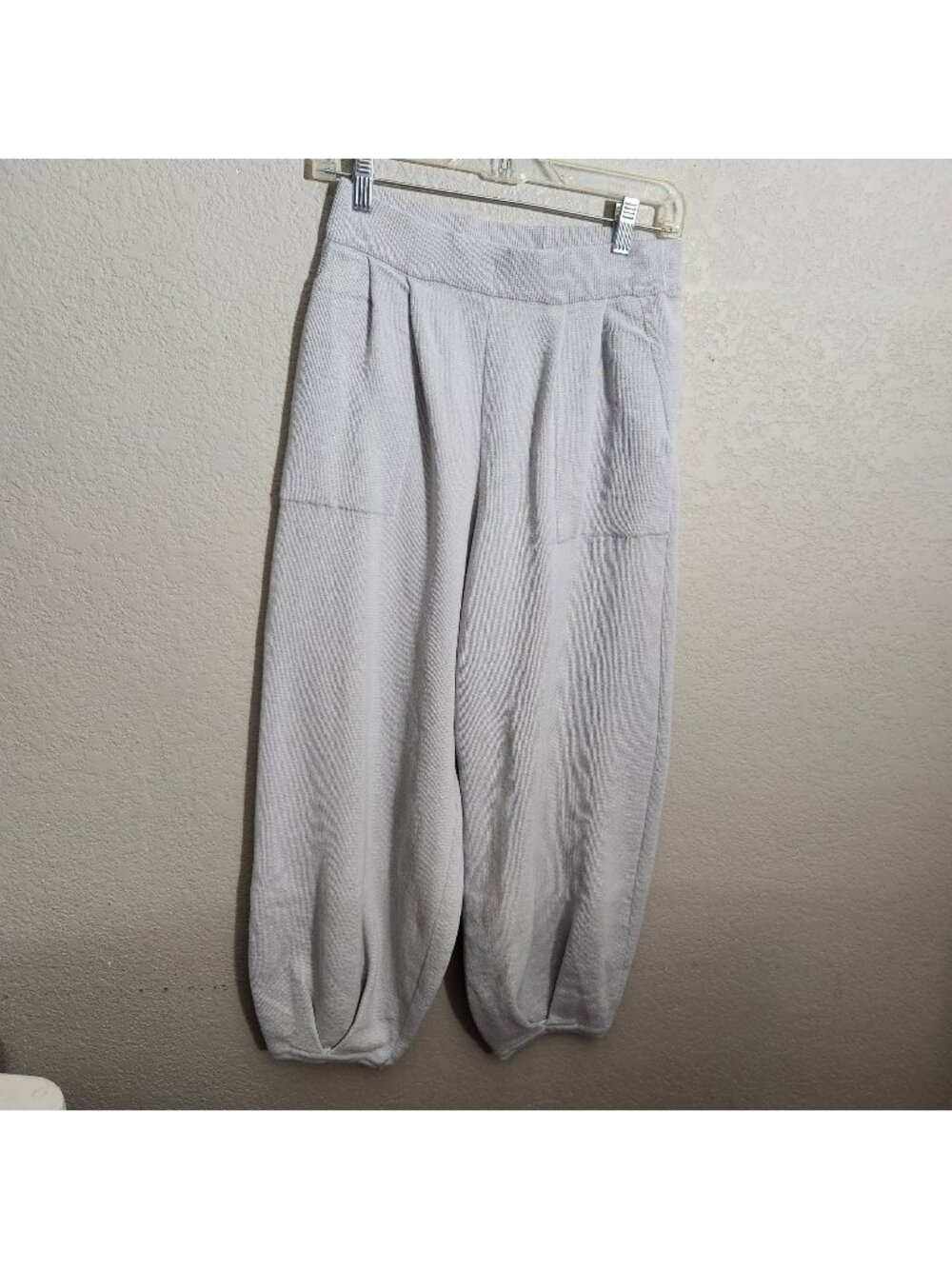 FP Beach Womens Knit Pants Medium Gray Relaxed Fit Comfortable Wide-Leg Design